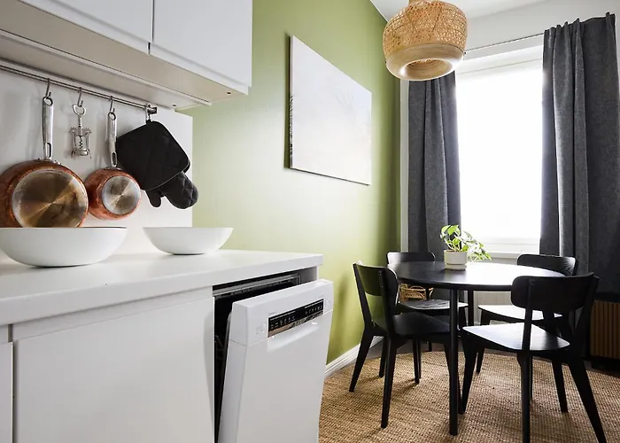 Renovated 1br In Downtown With Location